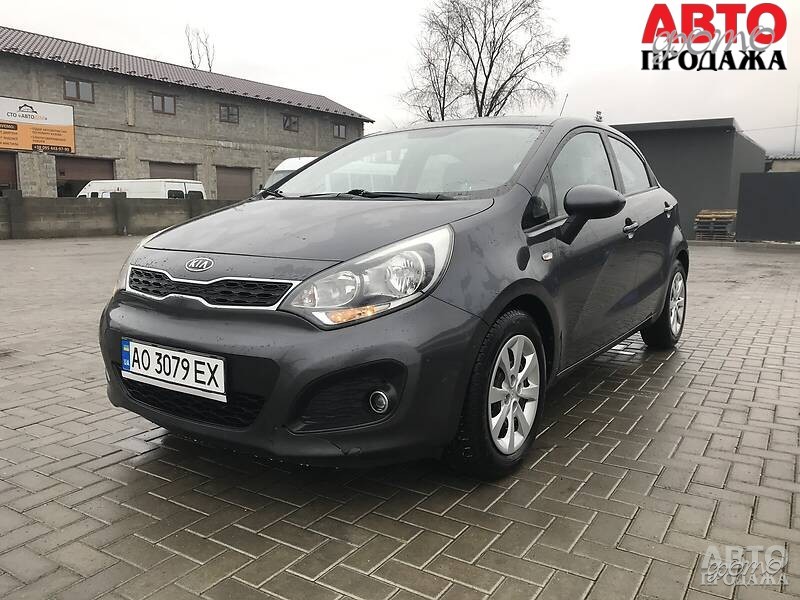 Kia rio 2012