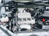 2,4-литровый двигатель оснащен системой регулировки фаз газораспределения VVT-i