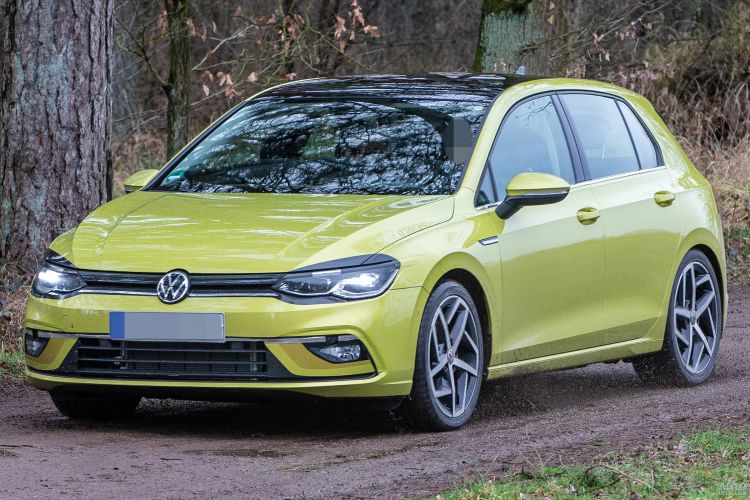 Новый Volkswagen Golf VIII появится в феврале
