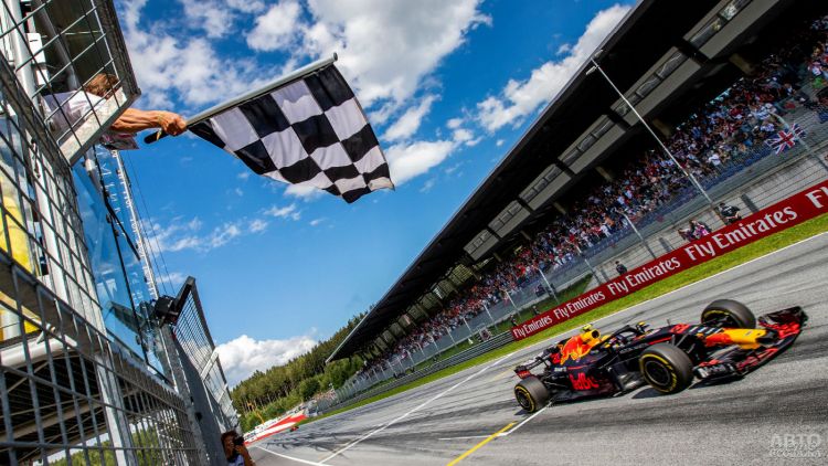 Формула-1: неожиданная победа Ферстаппена в Гран-при Австрии