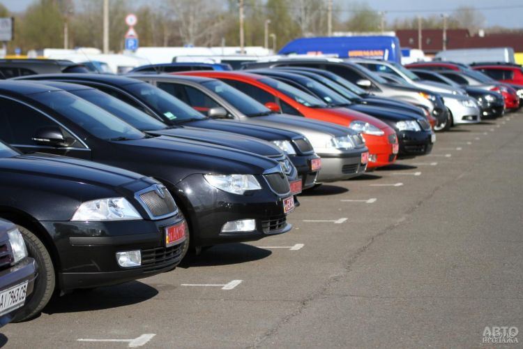 Рынок б/у авто в Украине продолжает расти