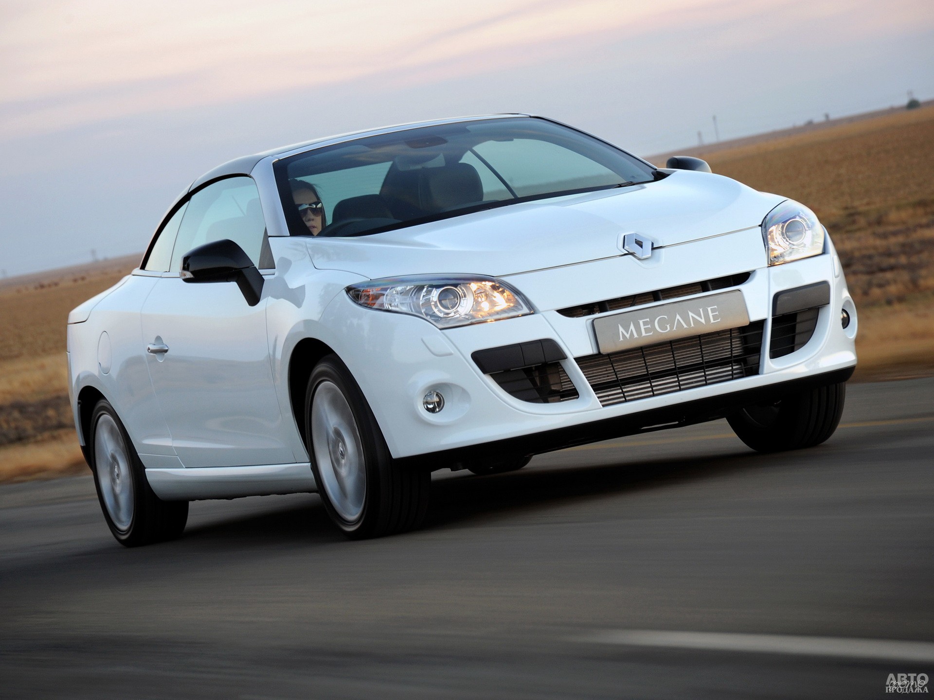 Renault Megane Coupe-Cabriolet 2010 года