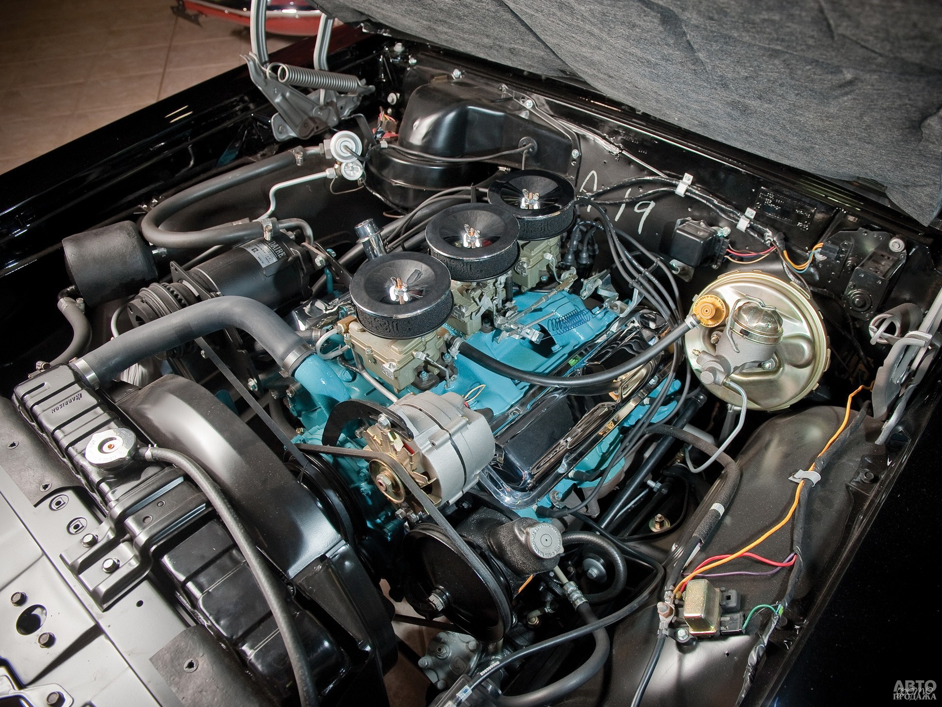Двигатель Pontiac GTO дополнили сразу тремя карбюраторами