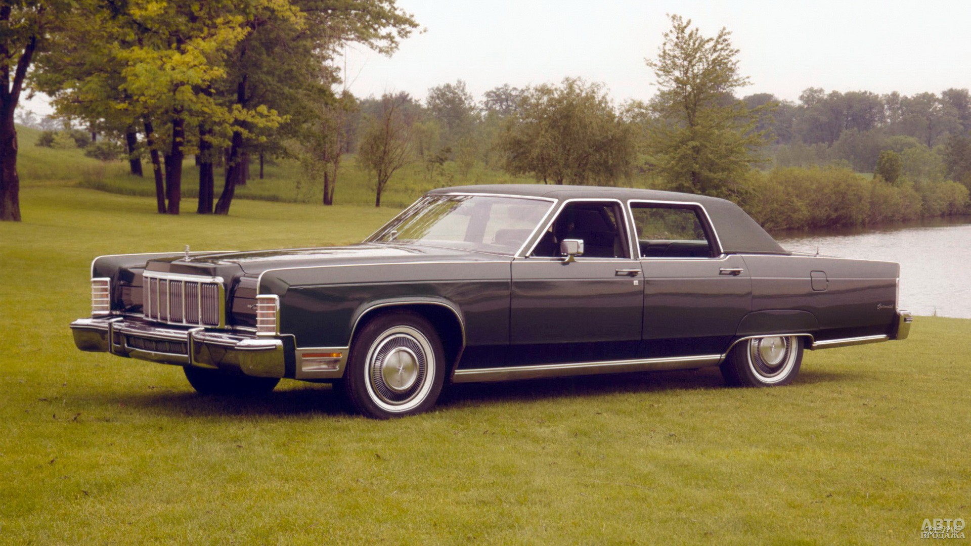 Lincoln Continental 1976 года