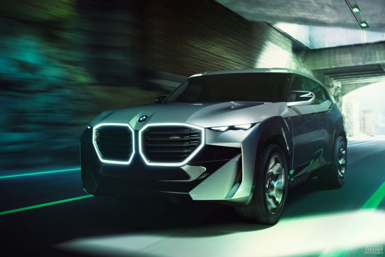 BMW Concept XM: предвестник нового флагмана