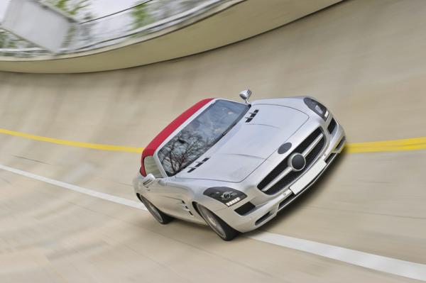 Первые изображения Mercedes-Benz SLS AMG Roadster