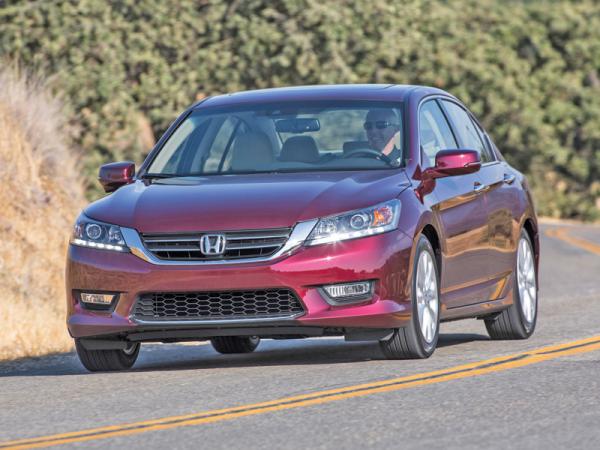 Honda Accord, Mazda 6, Volkswagen CC: седаны в спортивном духе