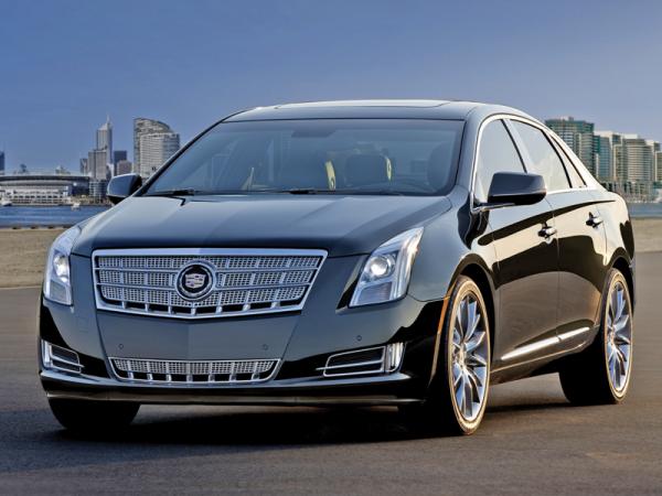 Cadillac XTS: нетипичный F-класс