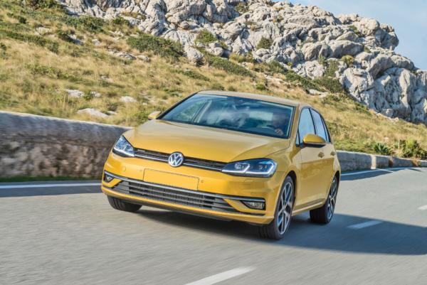 Volkswagen Golf VII: консервативность в стиле, прогресс – в технологиях