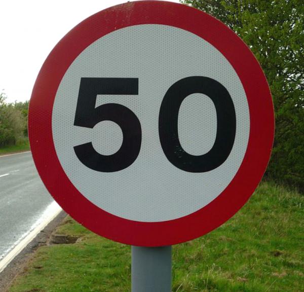 В Украине могут снизить лимит скорости в населенных пунктах до 50 км/ч