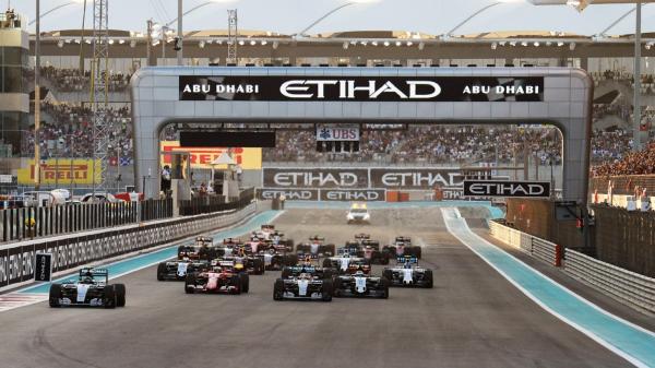 Формула-1: Mercedes поставили финальную точку в Гран-при Абу-Даби 