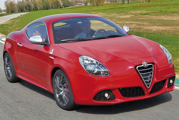 Alfa Romeo Giulietta Sprint сменит модель GT Coupe