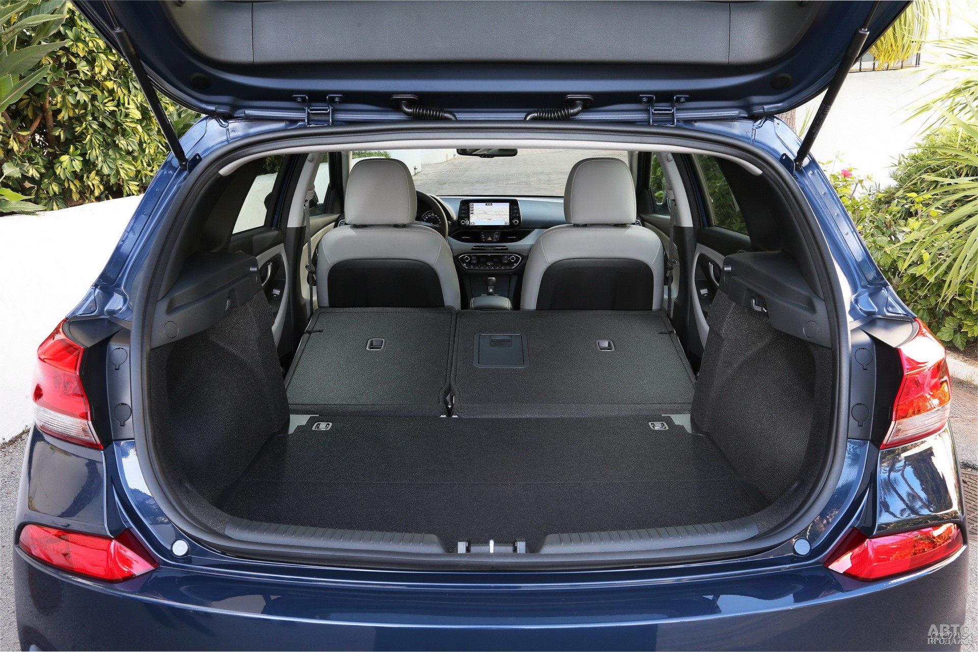 Багажник Hyundai самый вместительный – 395 л