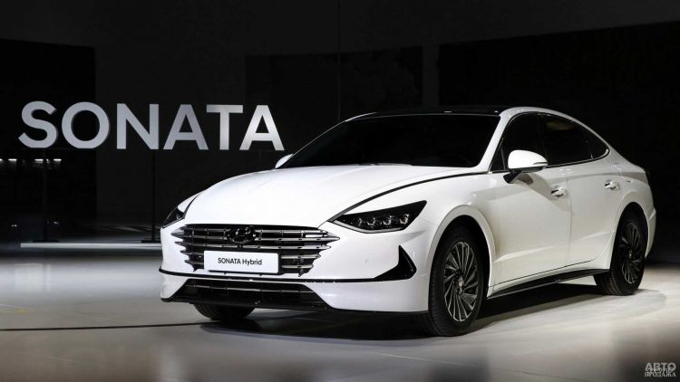Hyundai Sonata стал гибридом
