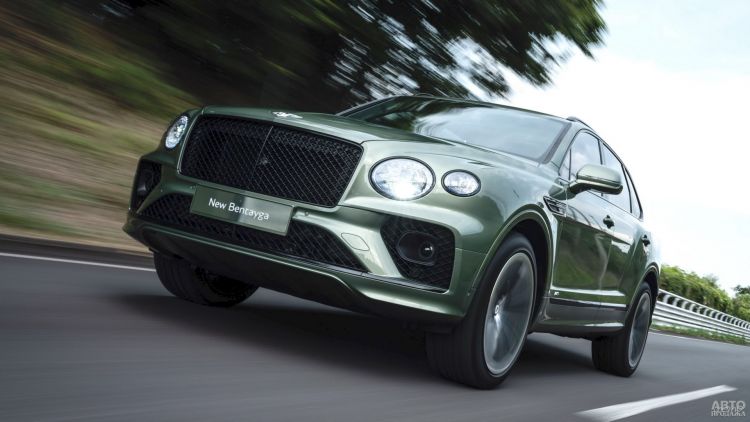 Bentley Bentayga: вседорожная роскошь