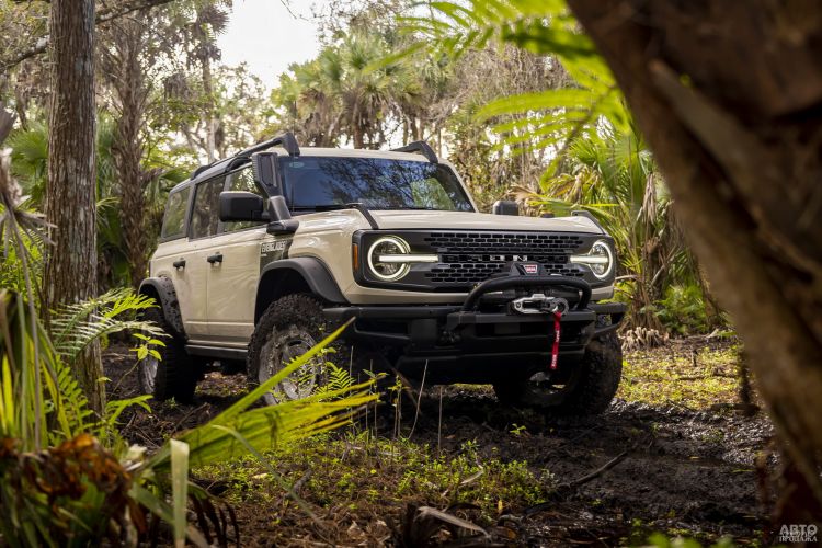 Ford Bronco Everglades: цель - бездорожье