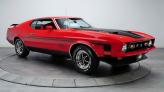 В фильме «Бриллианты остаются навсегда» агент использовал Ford Mustang Mach I 1971 года