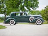 Седан Packard Twelve 1936 года