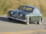 Самый мощный Jaguar Mark 2 разгонялся до 210 км/ч