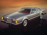 Ford Thunderbird 1977 года стал компактнее и легче предшественников