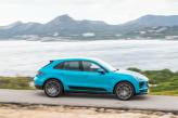 Porsche самый компактный в тройке – 4696 мм