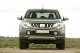 Радиаторная решетка Mitsubishi L200 выполнена в традиционном японском стиле