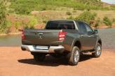 Задний борт L200 выполнен рельефным