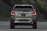 У тоненьких задних стоек крыши Subaru – небольшой угол наклона