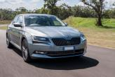 «Нос» Skoda Superb украшен логотипом марки