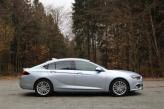 Opel самый длинный в тройке – 4897 мм