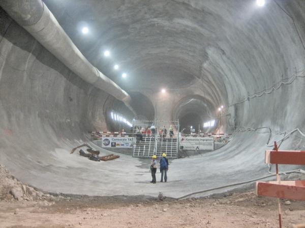 Самый длинный тоннель в мире 