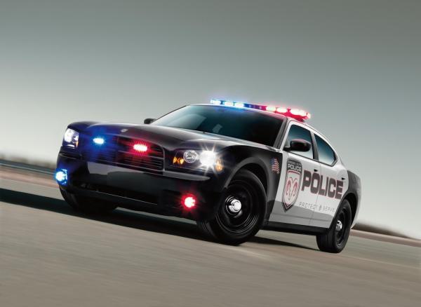 Компания Chrysler  отзывает полицейские машины