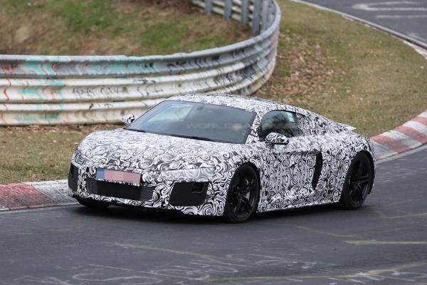 Audi R8 замечен на тестах