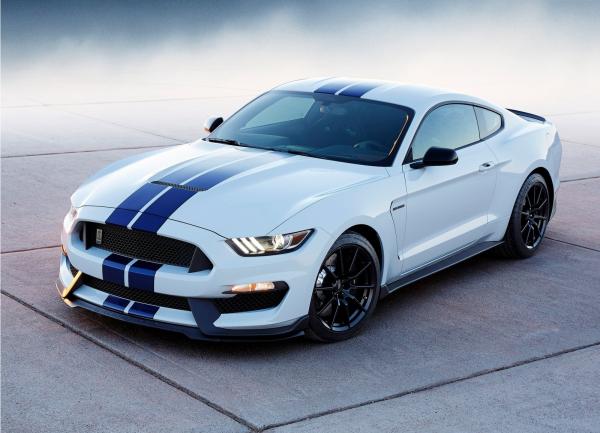 Ford Mustang Shelby GT350 продолжает династию