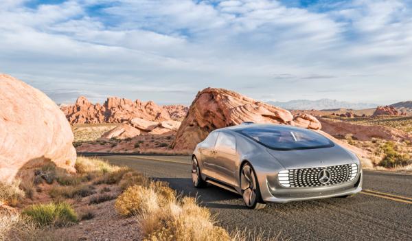 Mercedes-Benz F015 Luxury in Motion: в будущее – на автопилоте