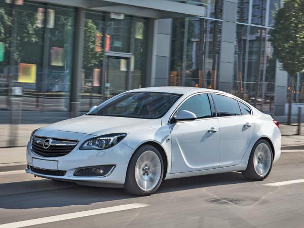 Opel Insignia: удачный долгожитель