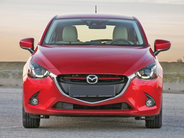 Mazda 2, Skoda Fabia и Toyota Yaris: небюджетные представители В-класса