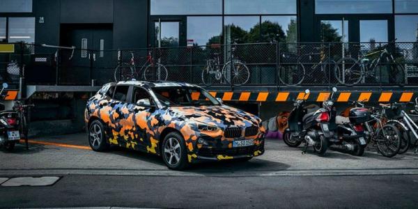 Первые фото BMW X2