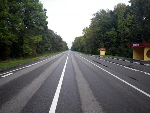 В Украине хотят сузить полосы движения на дороге