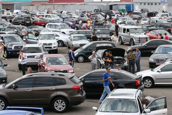 Продажи подержанных автомобилей в Украине бьют рекорды