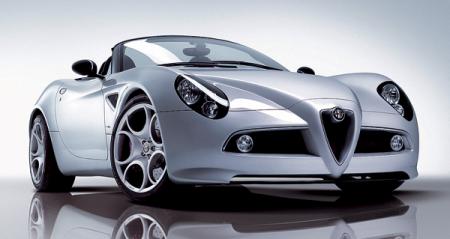 Alfa Romeo 8C Spider: дело купе продолжает спайдер