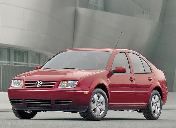 Volkswagen Bora-Jetta (1998–2005): своеобразный гольф-класс
