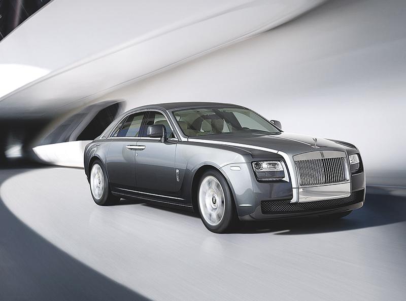 Rolls-Royce Ghost: элегантный призрак