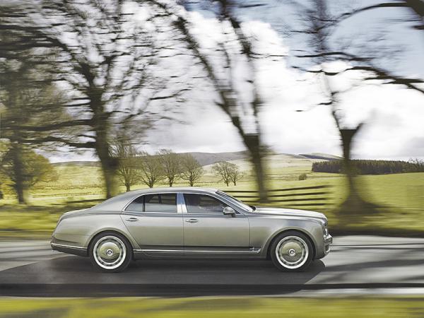 Bentley Mulsanne: британская классика современного покроя