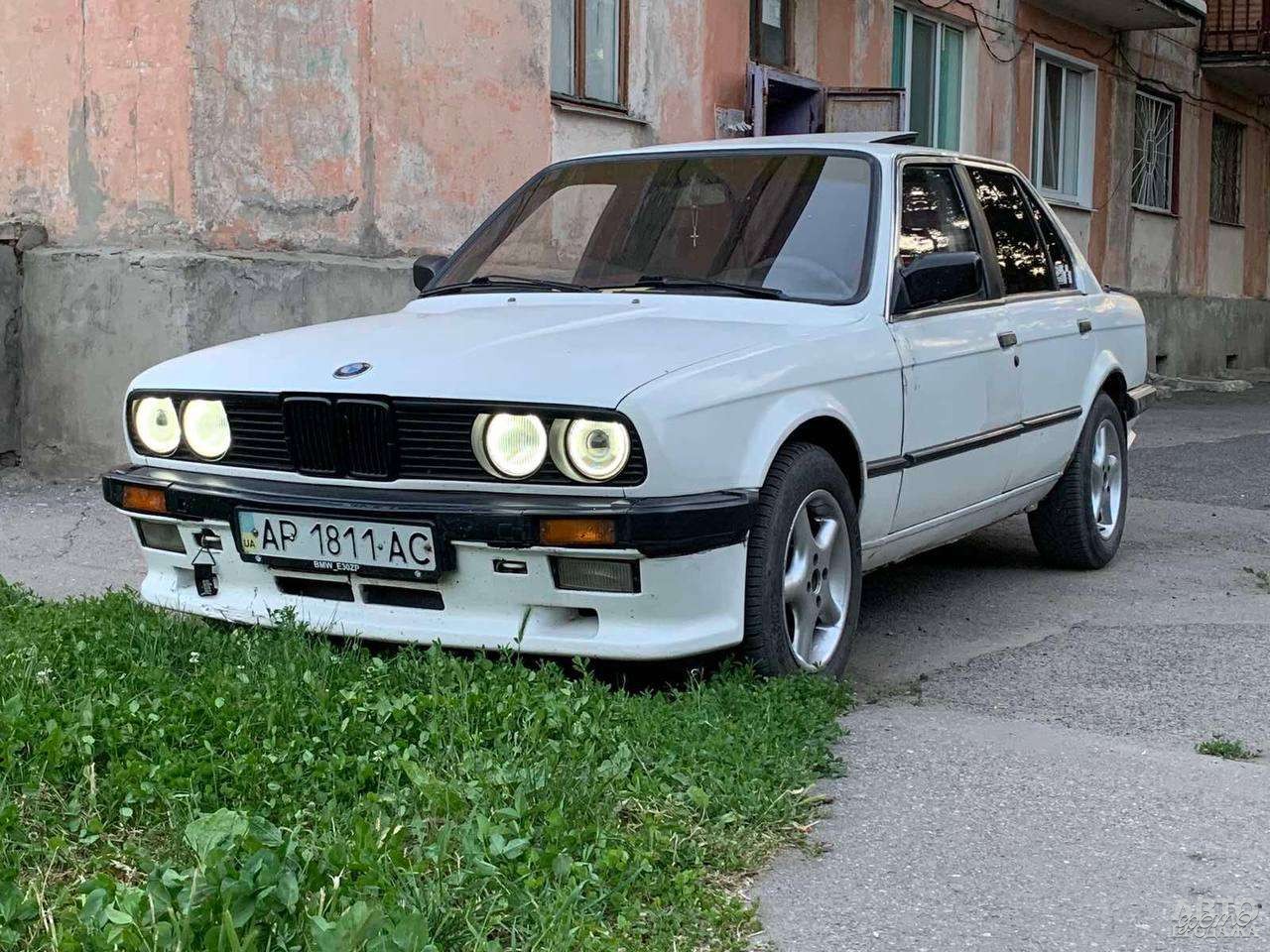 BMW 3 Series Седан 1985 г.в