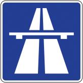 Дорожный знак автобана подразумевает отсутствие лимитов скорости, хотя на некоторых участках она все-таки ограничена