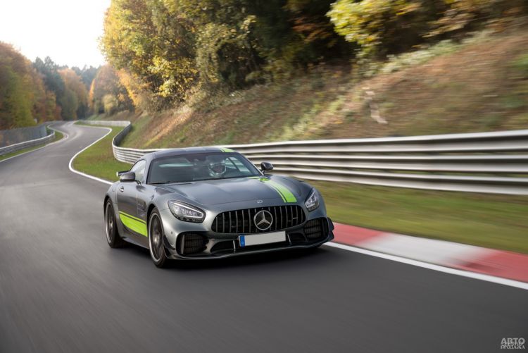 Mercedes-AMG GT R Pro: трековый экстремал