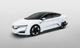 Honda FCV привлекает клиновидным дизайном