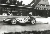 Opel RAK 2 стал первым успешным гоночным автомобилем с реактивным двигателем, 23 мая 1928 года