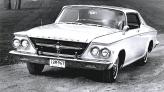 Модернизация 1963 года оказалась не столь удачной, кроме того Chrysler 300J лишился кузова кабриолет
